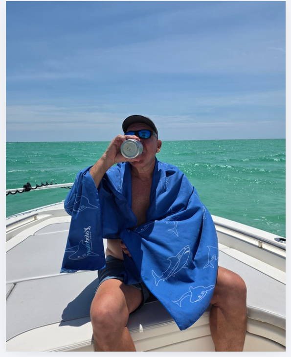 Kaiola XL Beach Towel – Liquid Shark
